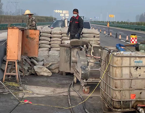 廊坊高速路病害处理